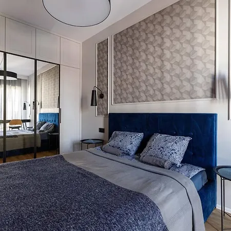 Golden Apartments&glamping-jp19